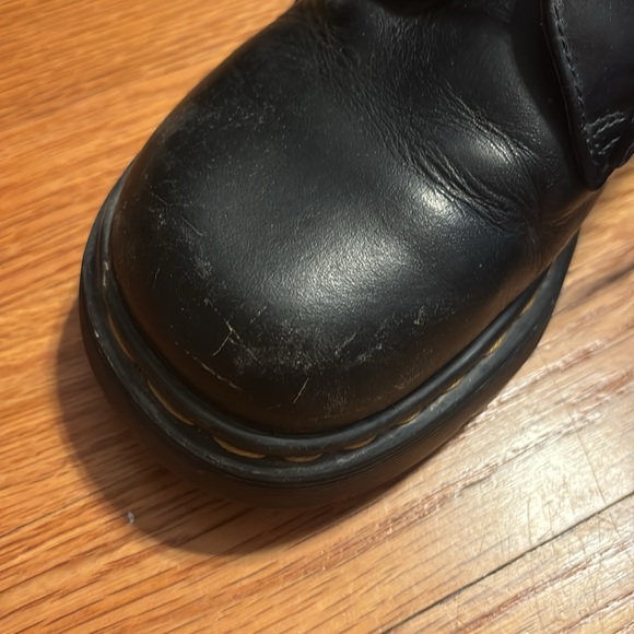 Doc martens. Scuffs seen in photos. Still a lot of wear left. - Picture 2 of 10